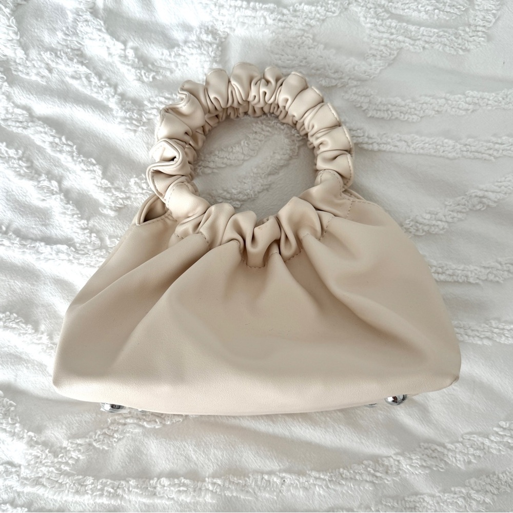 Verafied Elegant Cream Women's Bag